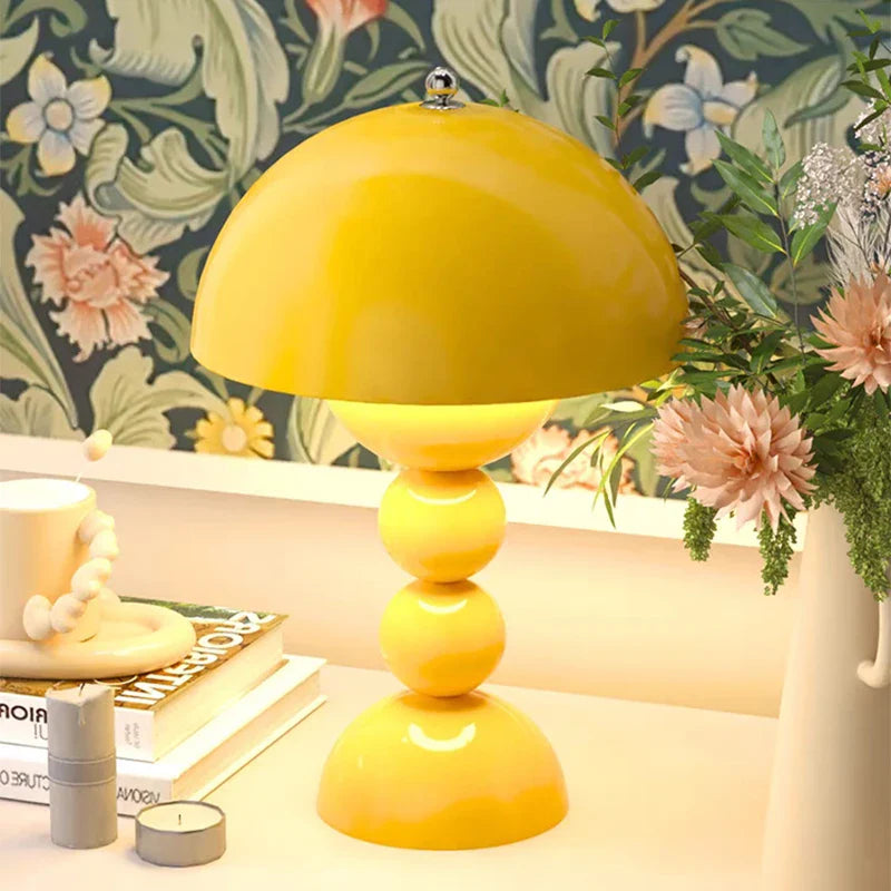 Nordic-style bedside table lamp - Noctive Home