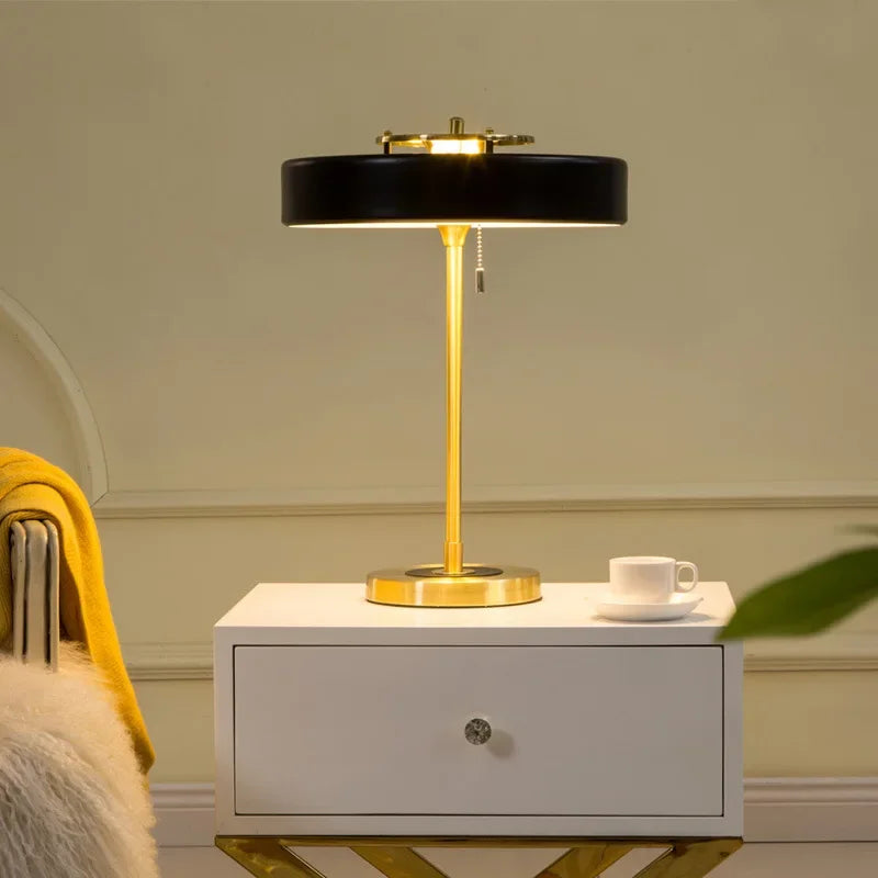 Modern Nordic bedside table lamp - Noctive Home