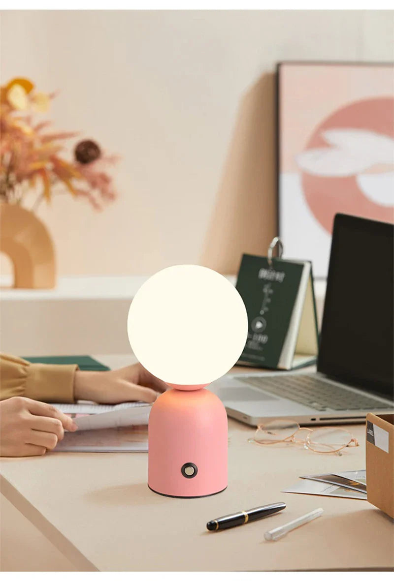Rechargeable touch bedside lamp - Noctive Home