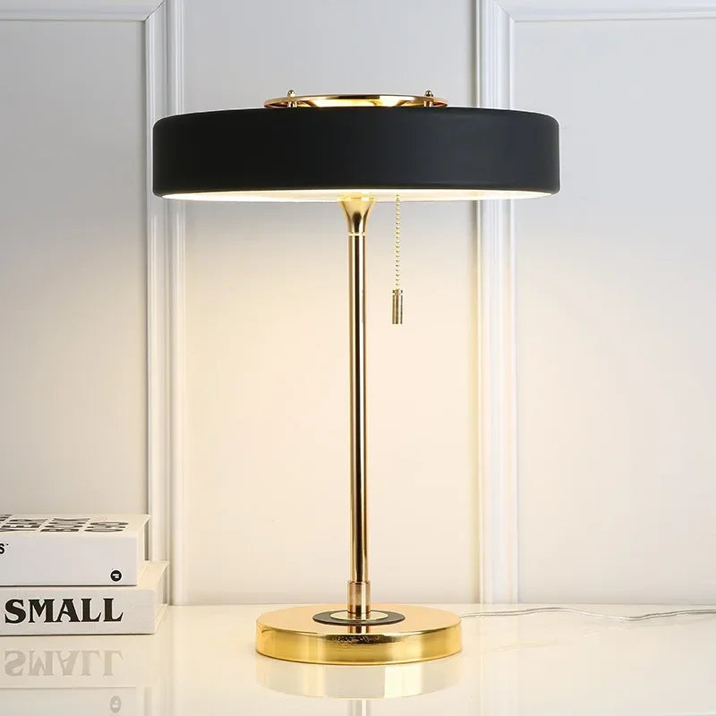 Modern Nordic bedside table lamp - Noctive Home