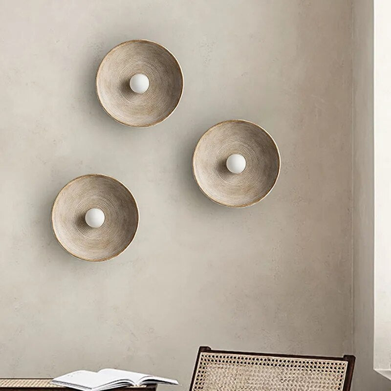 Round vintage wall bedside lamp - Noctive Home